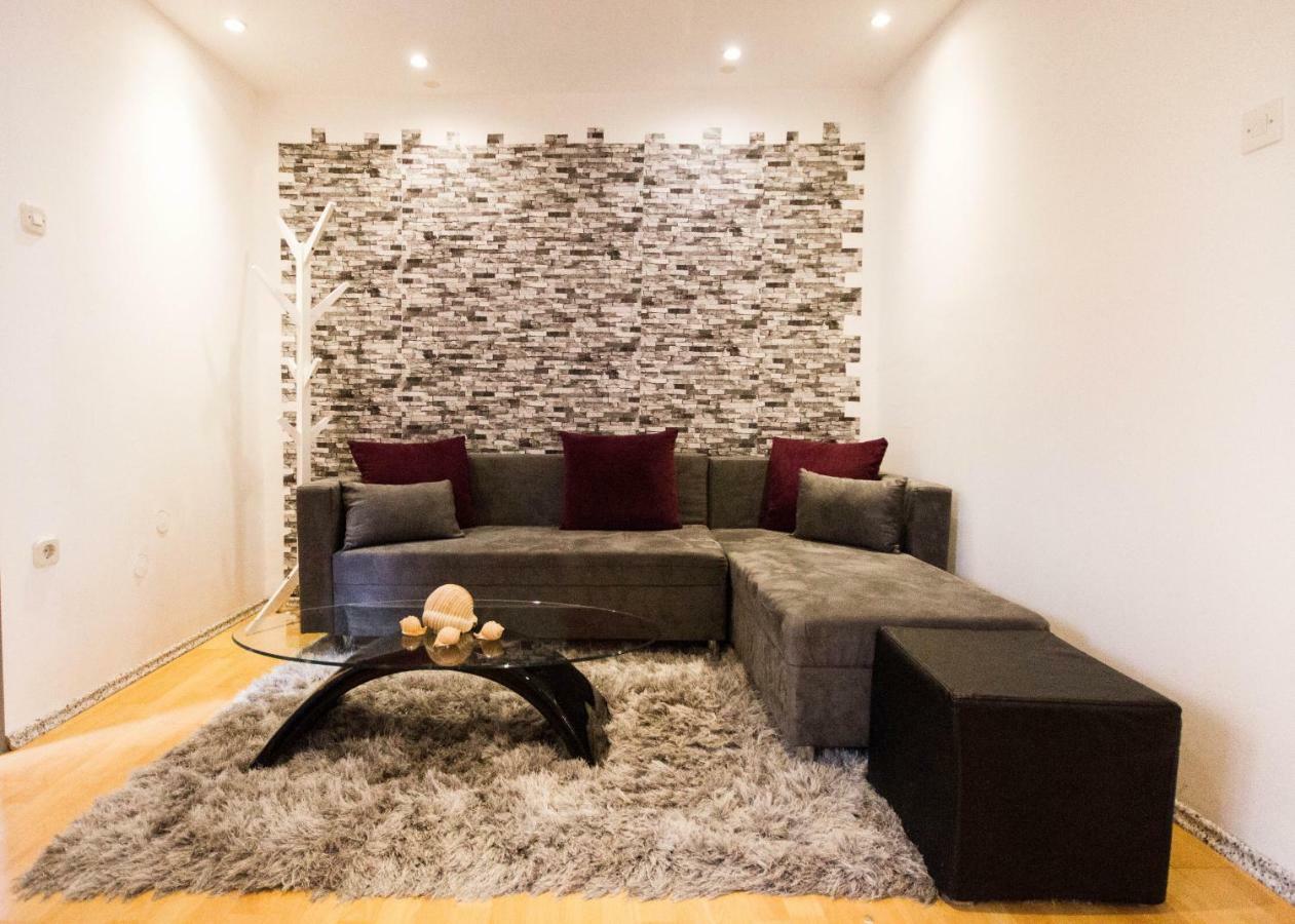 Apartment T & D Pula Eksteriør billede
